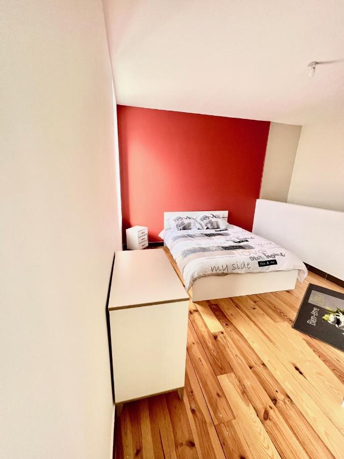 Agréable maison de ville cosy de 122m² + extérieur Wattrelos Extérieur photo